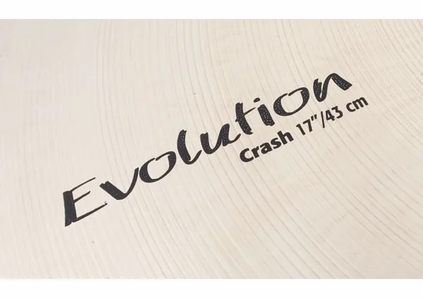 Sabian 17" HHX Evolution Crash detail 5