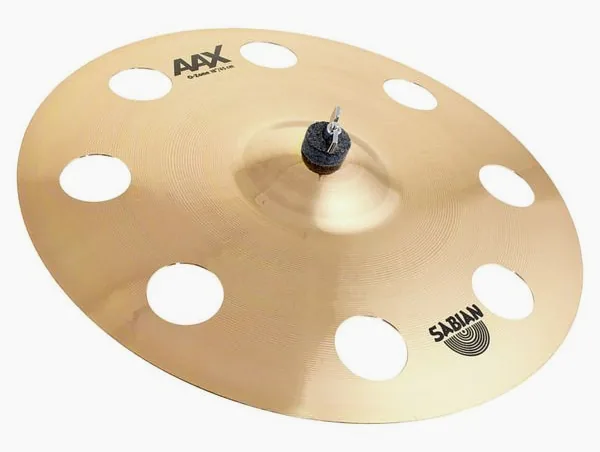 Sabian 18" AAX O-Zone Crash vooraanzicht
