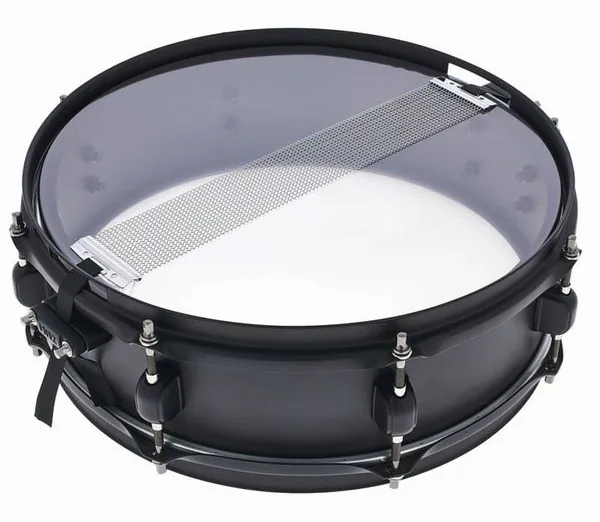 Tama 13"x4" Metalworks Flat Black detail 5