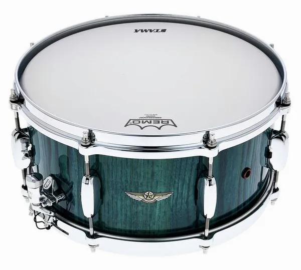Tama 14"x6,5" STAR Walnut S. LIC vooraanzicht