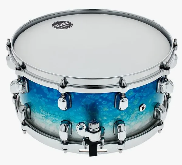 Tama 14"x6,5" Starcl. Walnut/B. MBI detail 3