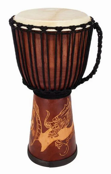 Terre Djembe Carved Dragon 60cm vooraanzicht