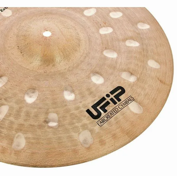 Ufip 16" Blast Extra Dry Crash detail 4