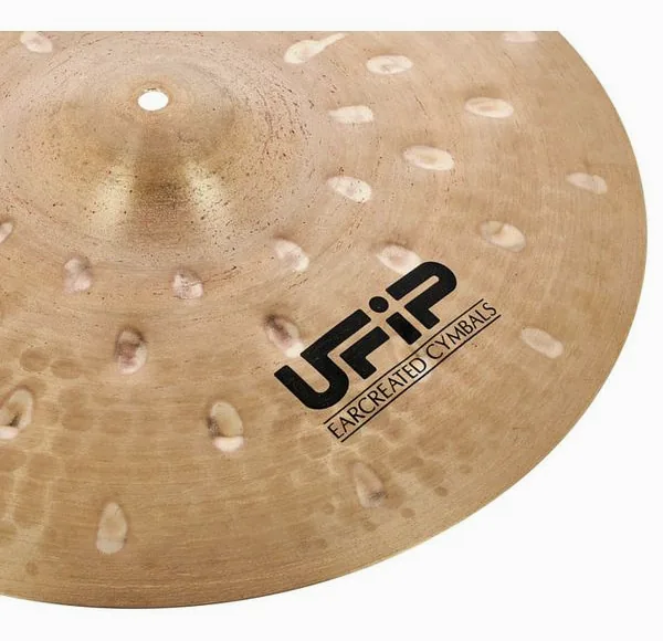 Ufip 17" Blast Extra Dry Crash detail 4