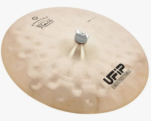Ufip 17" Blast Series Crash vooraanzicht
