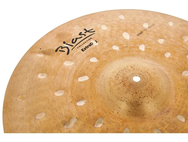 Ufip 19" Blast Extra Dry Crash detail 3