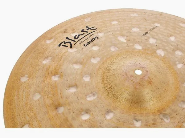 Ufip 20" Blast Extra Dry Crash detail 4