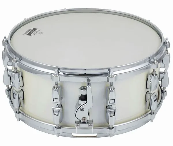 Yamaha 14"x06" Abs. Hybrid Snare -PWH detail 2