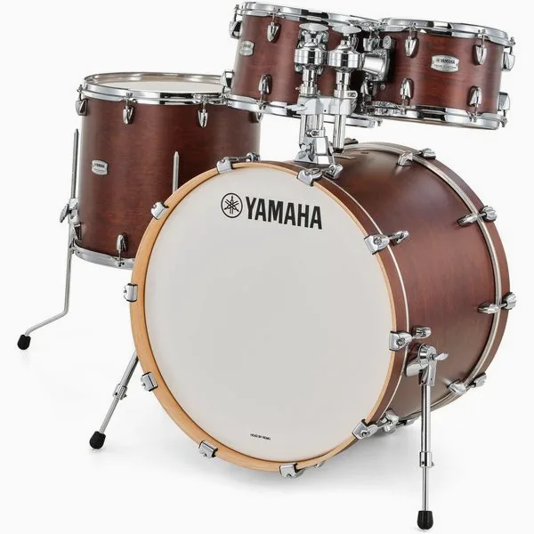 Yamaha 22" Tour Custom Set Chocolate vooraanzicht