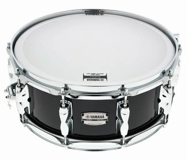 Yamaha 14"x5.5" Recording Custom SOB detail 2