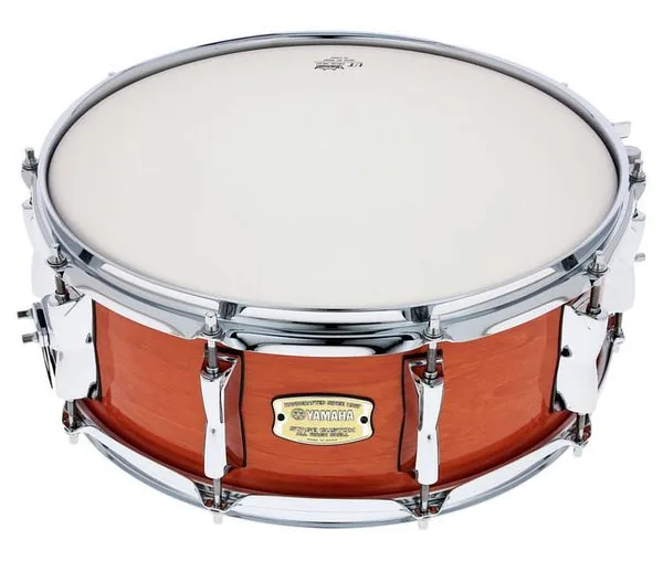 Yamaha Stage Custom 14"x5,5" Snare HA detail 2