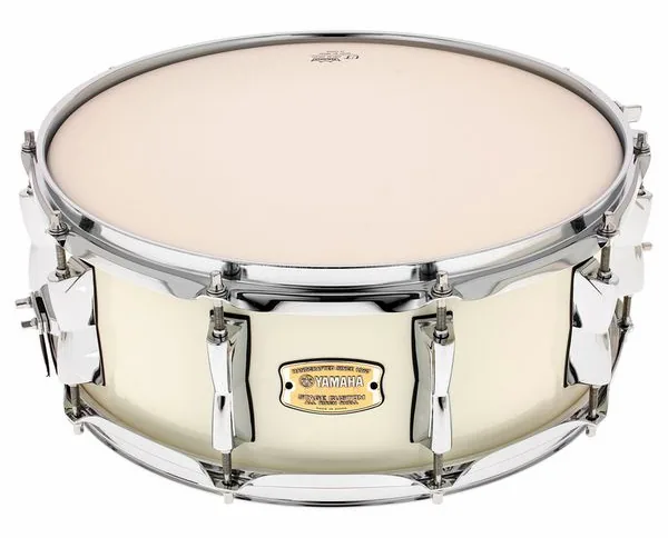 Yamaha Stage Custom 14"x5,5" Sn. CLW detail 2