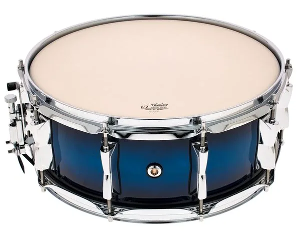 Yamaha Stage Custom 14"x5,5" Sn. DUS detail 4