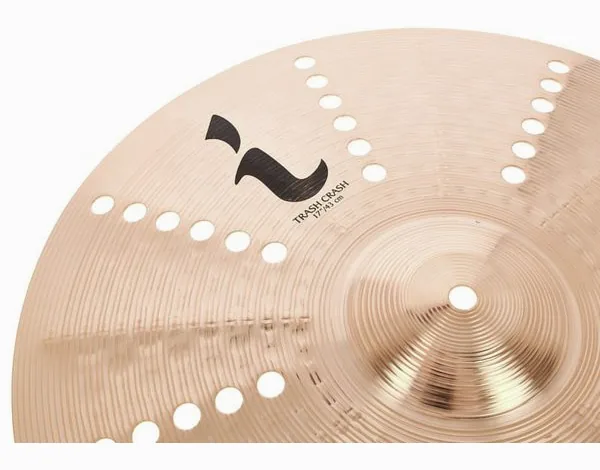 Zildjian 17" I Family Trash Crash detail 3