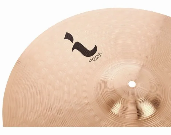 Zildjian 18" I Family Crash Ride detail 4