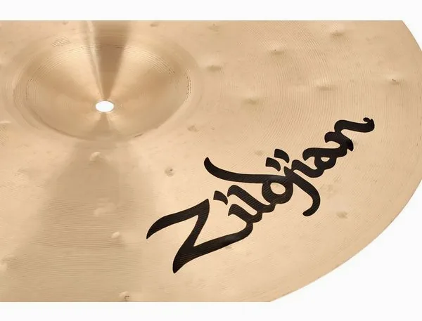 Zildjian 18" K Custom Special Dry Crash detail 5
