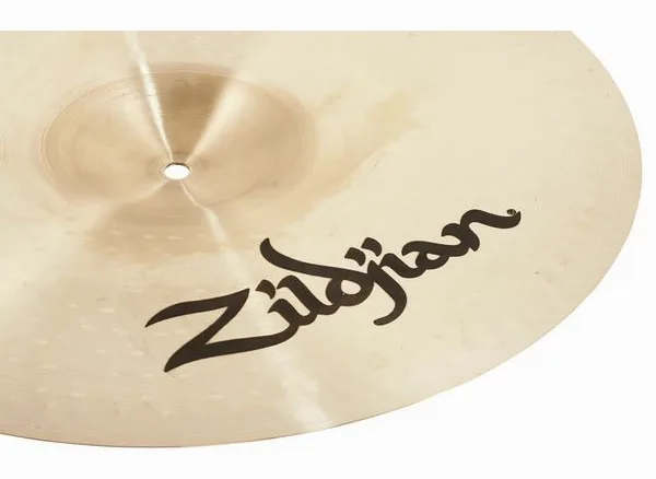 Zildjian 18" K-Custom Dark Crash detail 5