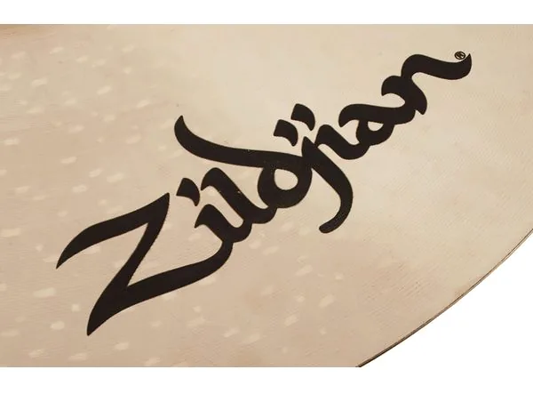 Zildjian 22" K-Custom Dark Ride detail 3