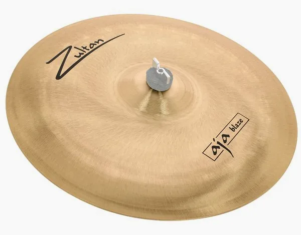 Zultan 16" Aja Blaze Crash vooraanzicht