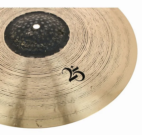 Zultan 16" Crash 25 detail 5