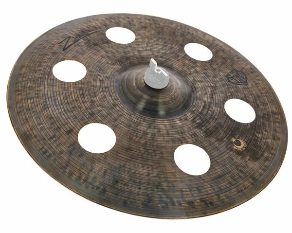 Zultan 17" Dark Matter Holey Crash vooraanzicht