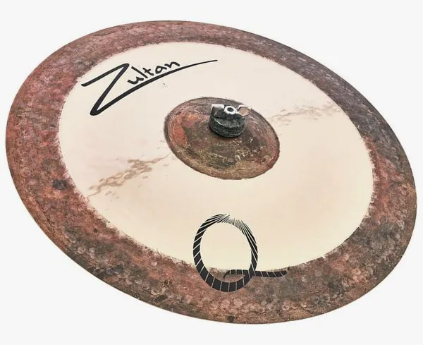 Zultan 17" Q Crash vooraanzicht