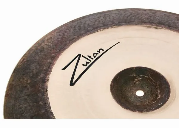 Zultan 18" Q China detail 4