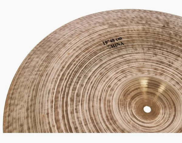 Zultan 19" Heritage China detail 4